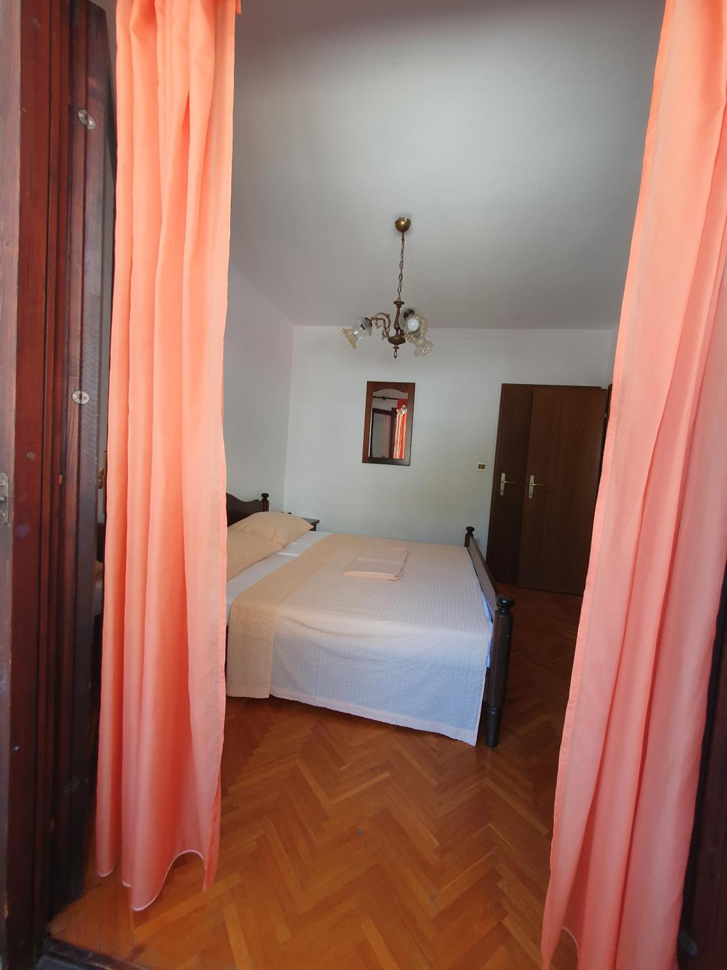 Apartmani Miljak אומיס מראה חיצוני תמונה